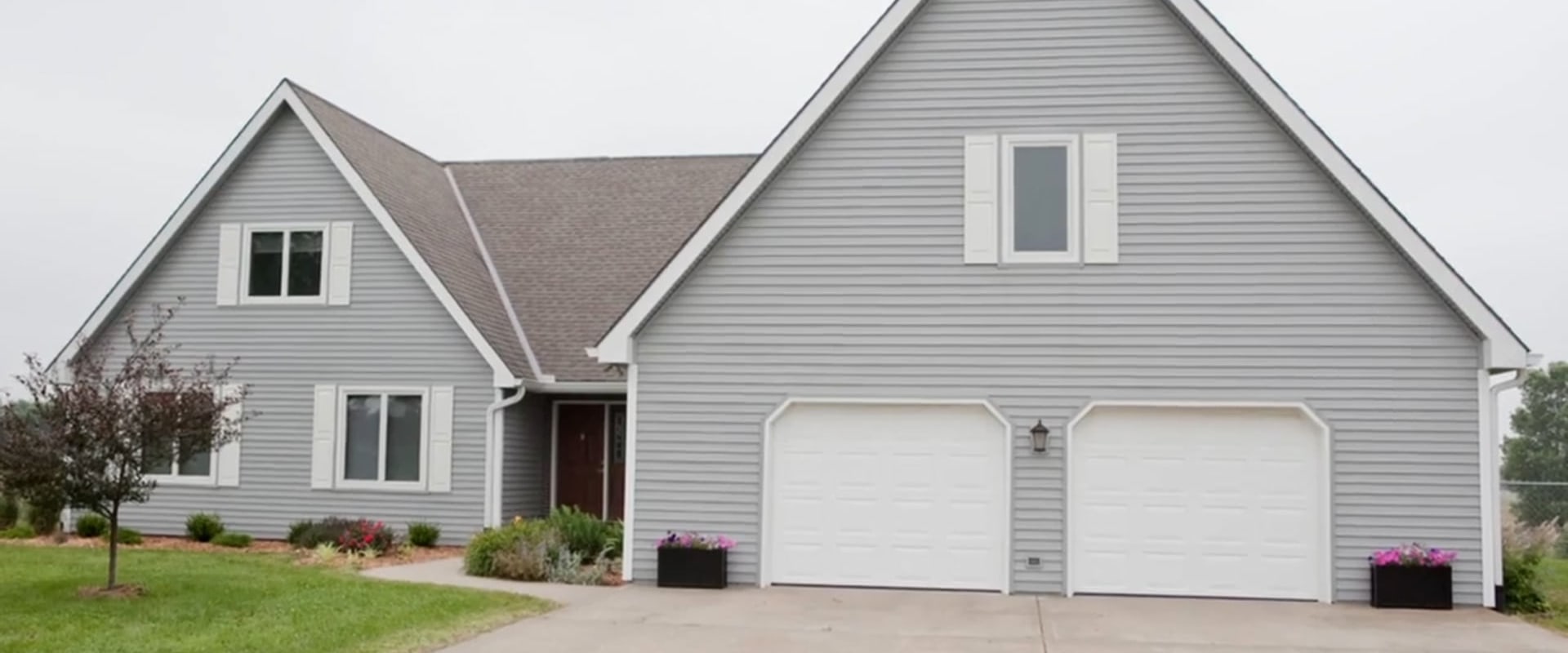 Covering All About Company C: A Comprehensive Guide to Top Siding Companies in [location]